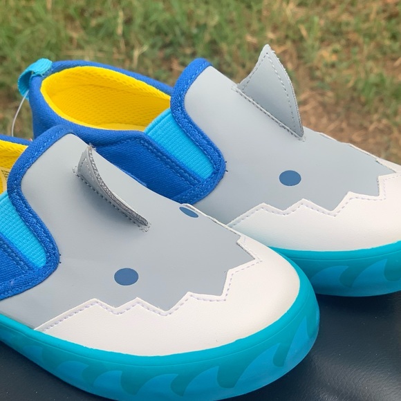 Shark Attack Toddler Children Casual Slip On Shoe - Picture 8 of 9